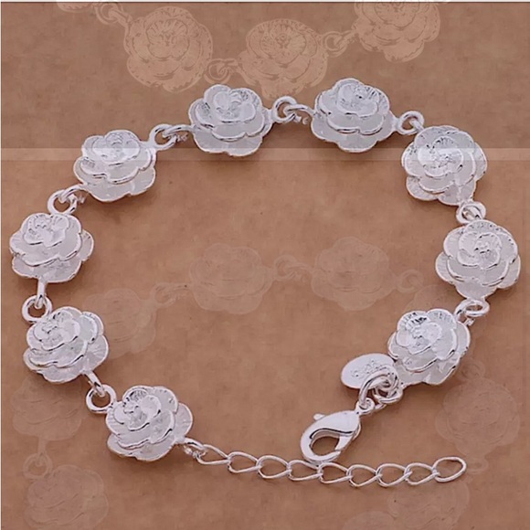 STERLING SILVER FLOWER BRACELET - Picture 2 of 6